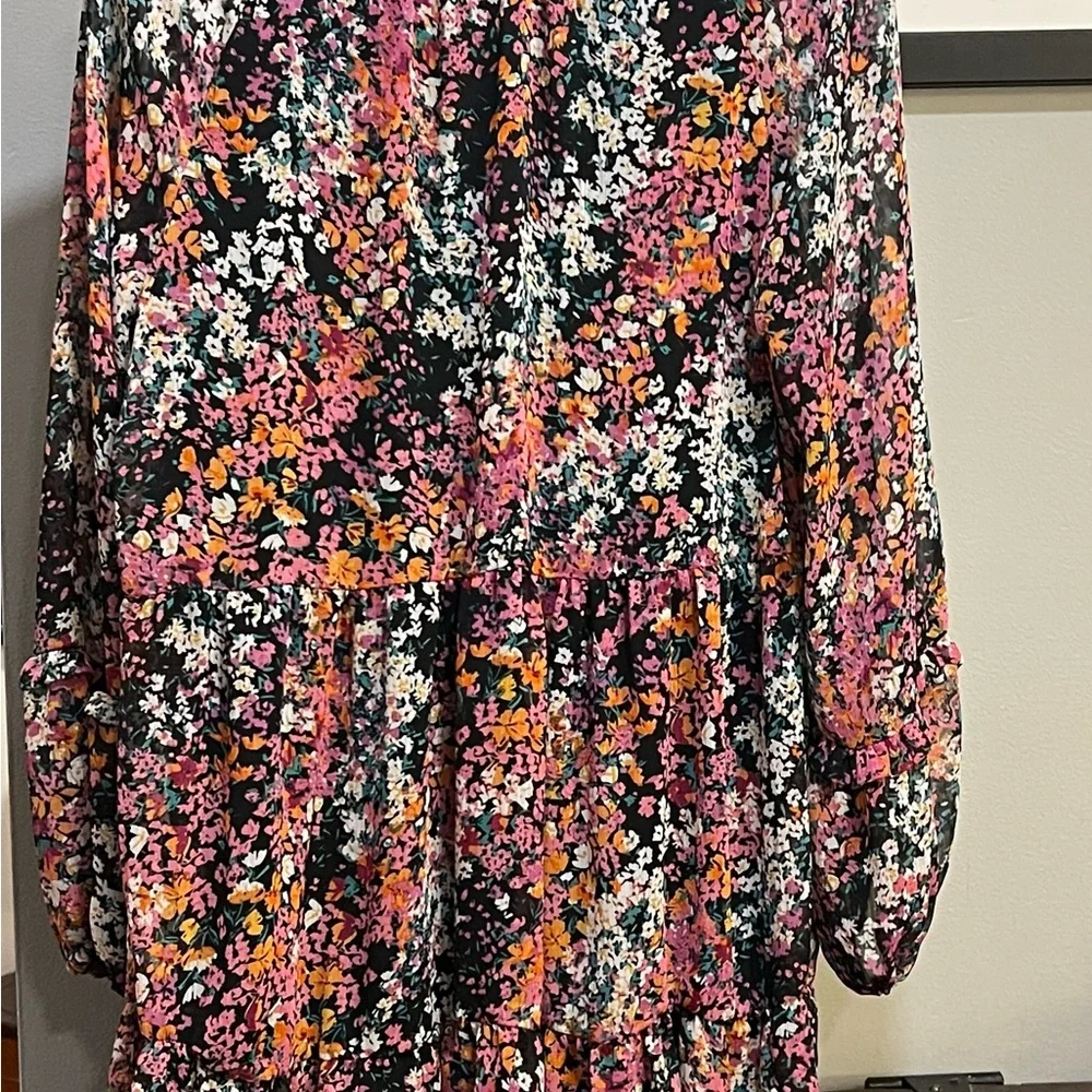 Vince Camuto Women's Floral 3 tiered dress flowy boho size small- Multicolor - Picture 3 of 7